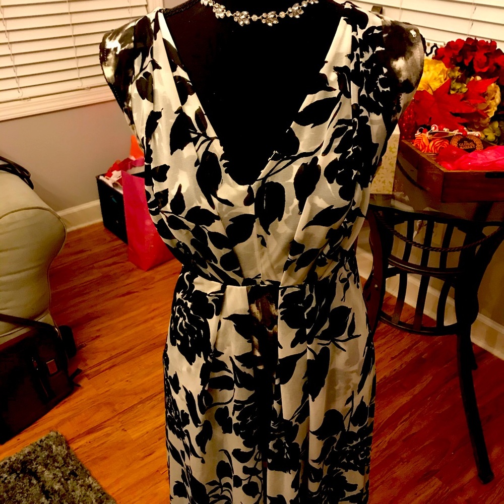 High low black white vera dress
